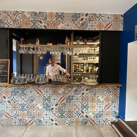 Hotel Restaurant La Place Saint-Amand-Mont-Rond Zewnętrze zdjęcie