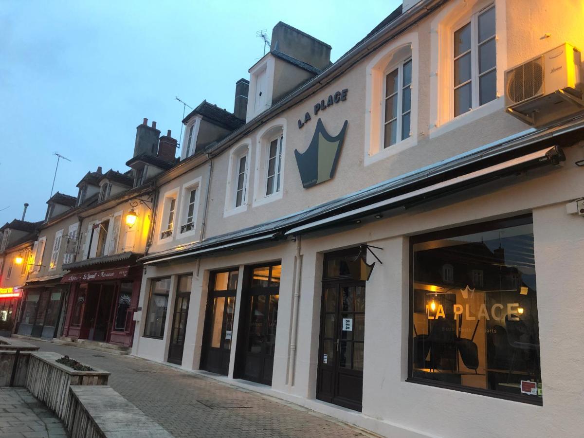 Hotel Restaurant La Place Saint-Amand-Mont-Rond Zewnętrze zdjęcie